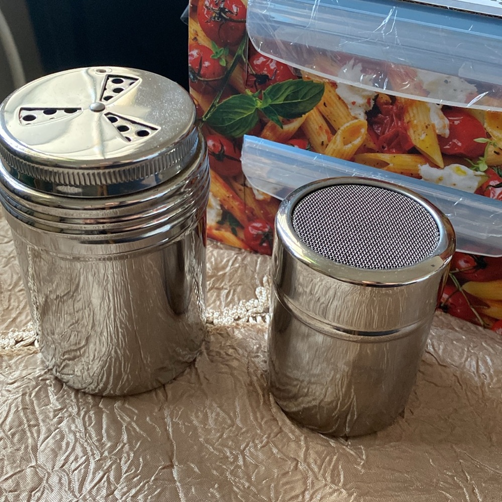 GLASS FOOD STORAGE STAINLESS STEEL SHAKER & POWDER SHAKER